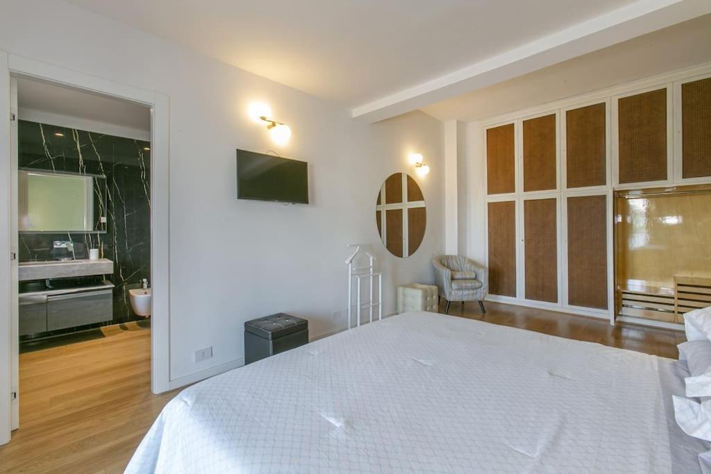 Luxe Vatican Penthouse Apartment Rom